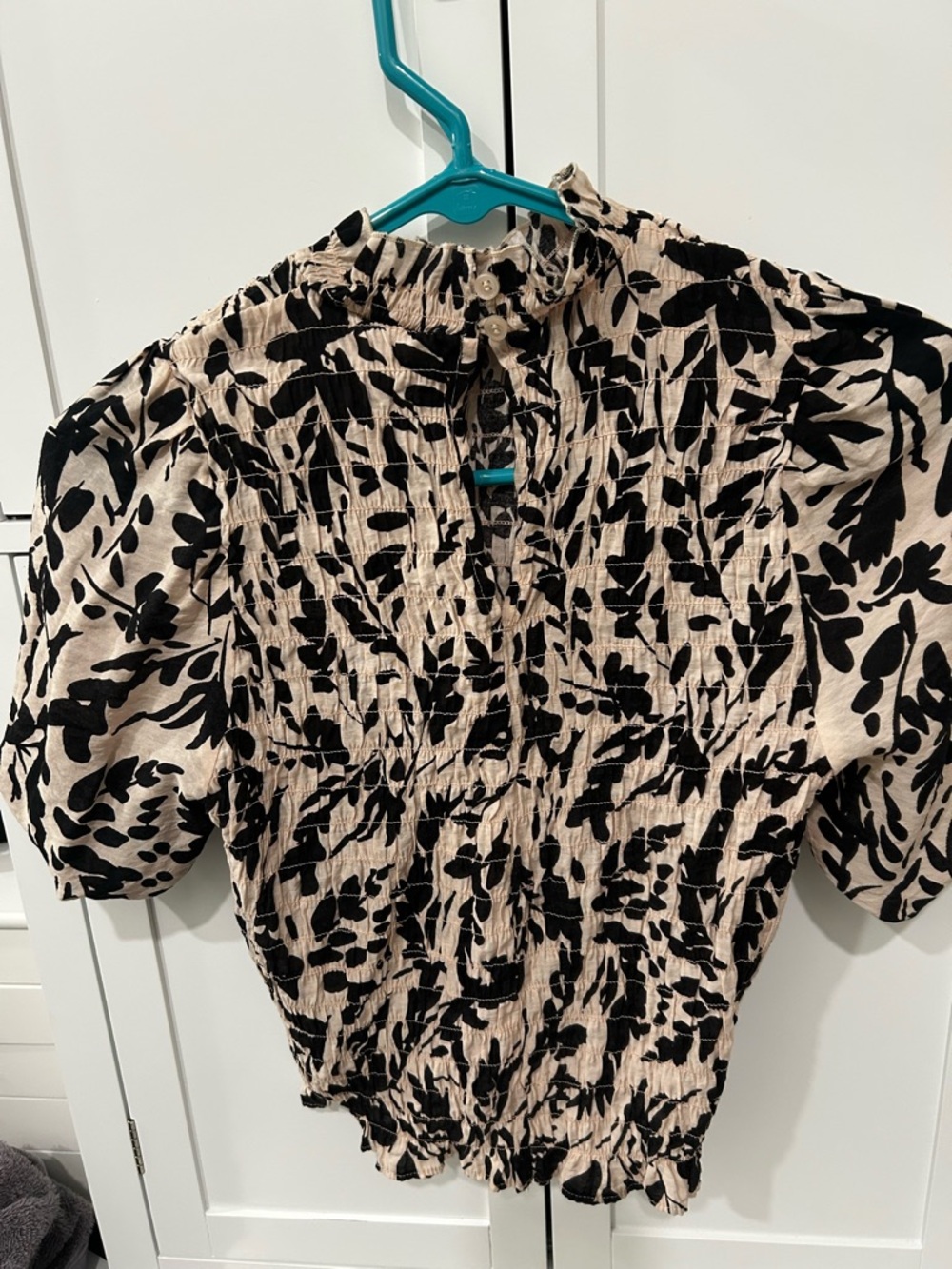 H&M Cream Top with Black Floral Print